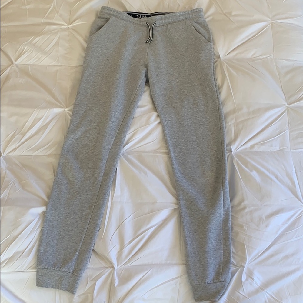 Light grey sweatpants